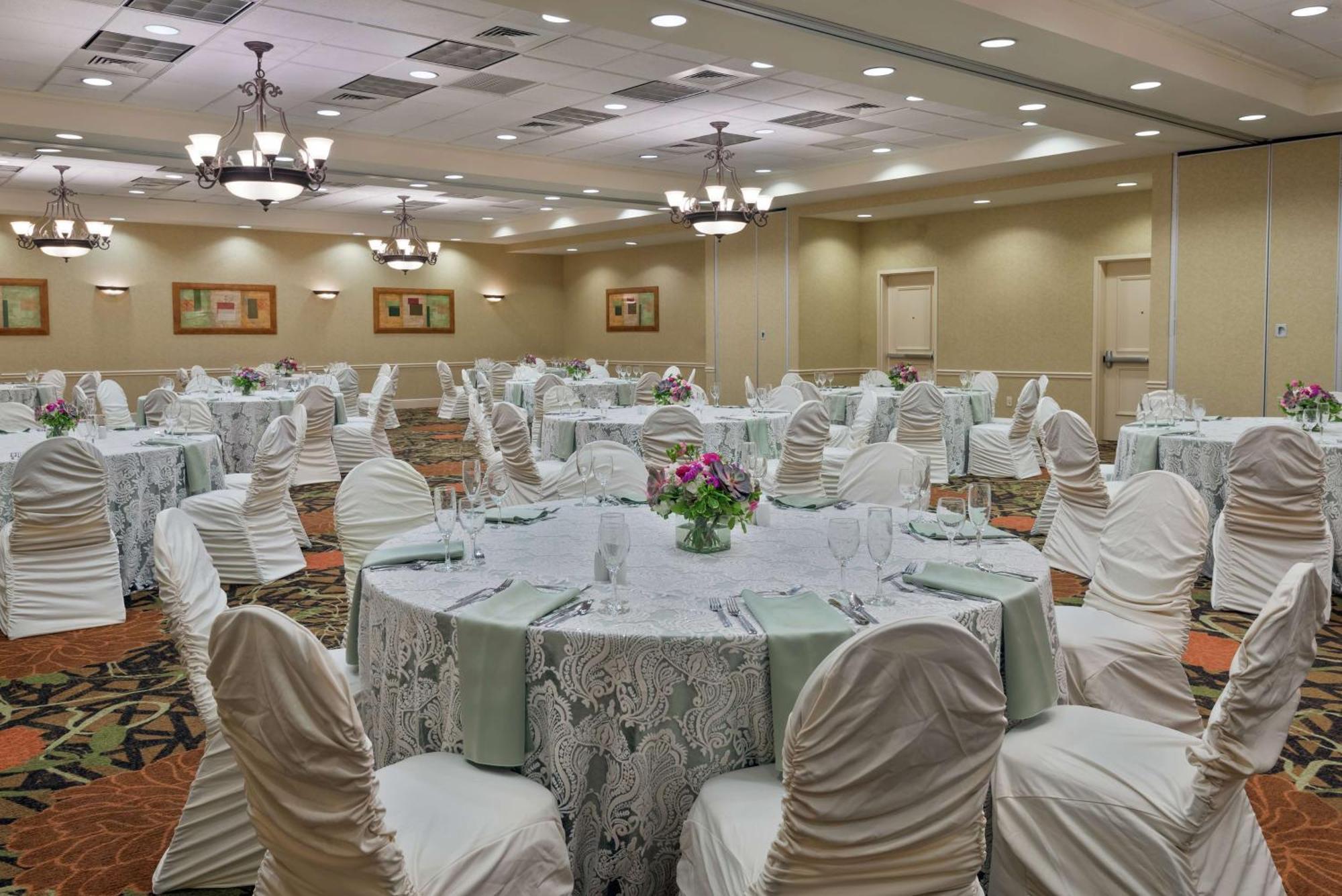 Hilton Garden Inn Buffalo Airport Cheektowaga Eksteriør billede